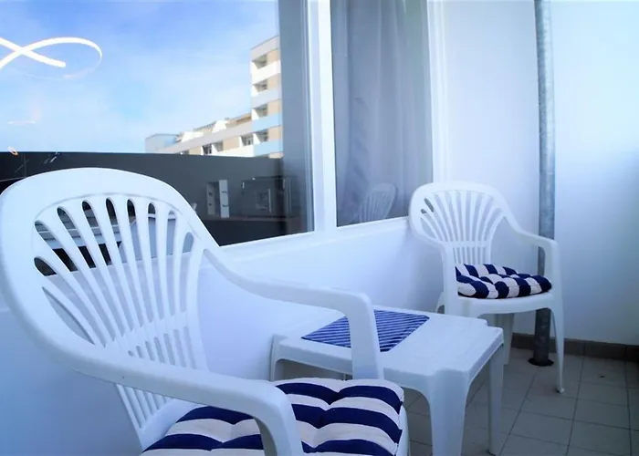 - Haus F, App 0f0708 Appartement